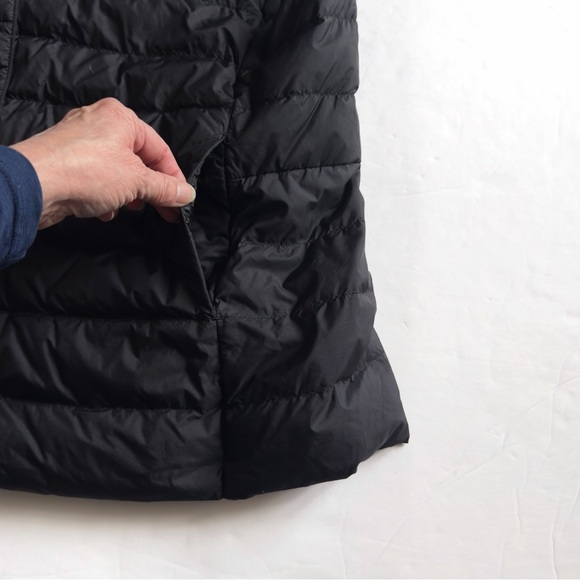 Uniqlo Ultra Light Down Puffer Vest Womens XL Black Quilted Packable Hiking Snap - Picture 4 of 13